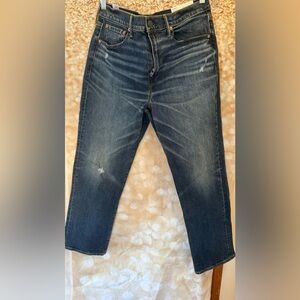 NWT American Eagle Relaxed Fit Distressed Jeans